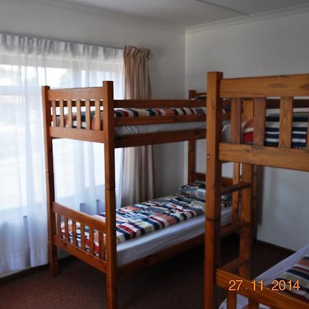 Backpacker Apartments Плетенбърг Бей Екстериор снимка