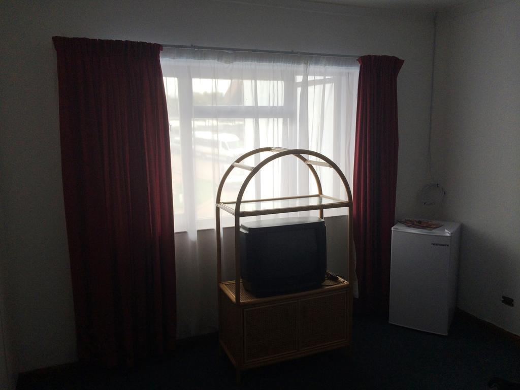 Backpacker Apartments Плетенбърг Бей Стая снимка
