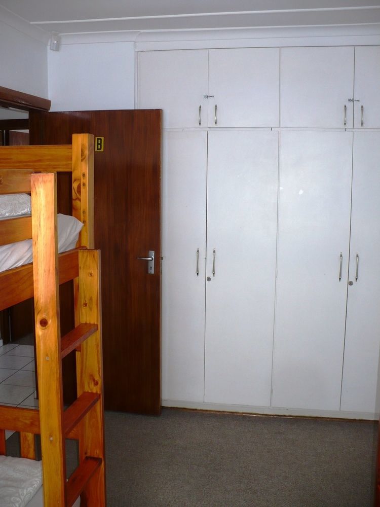 Backpacker Apartments Плетенбърг Бей Екстериор снимка
