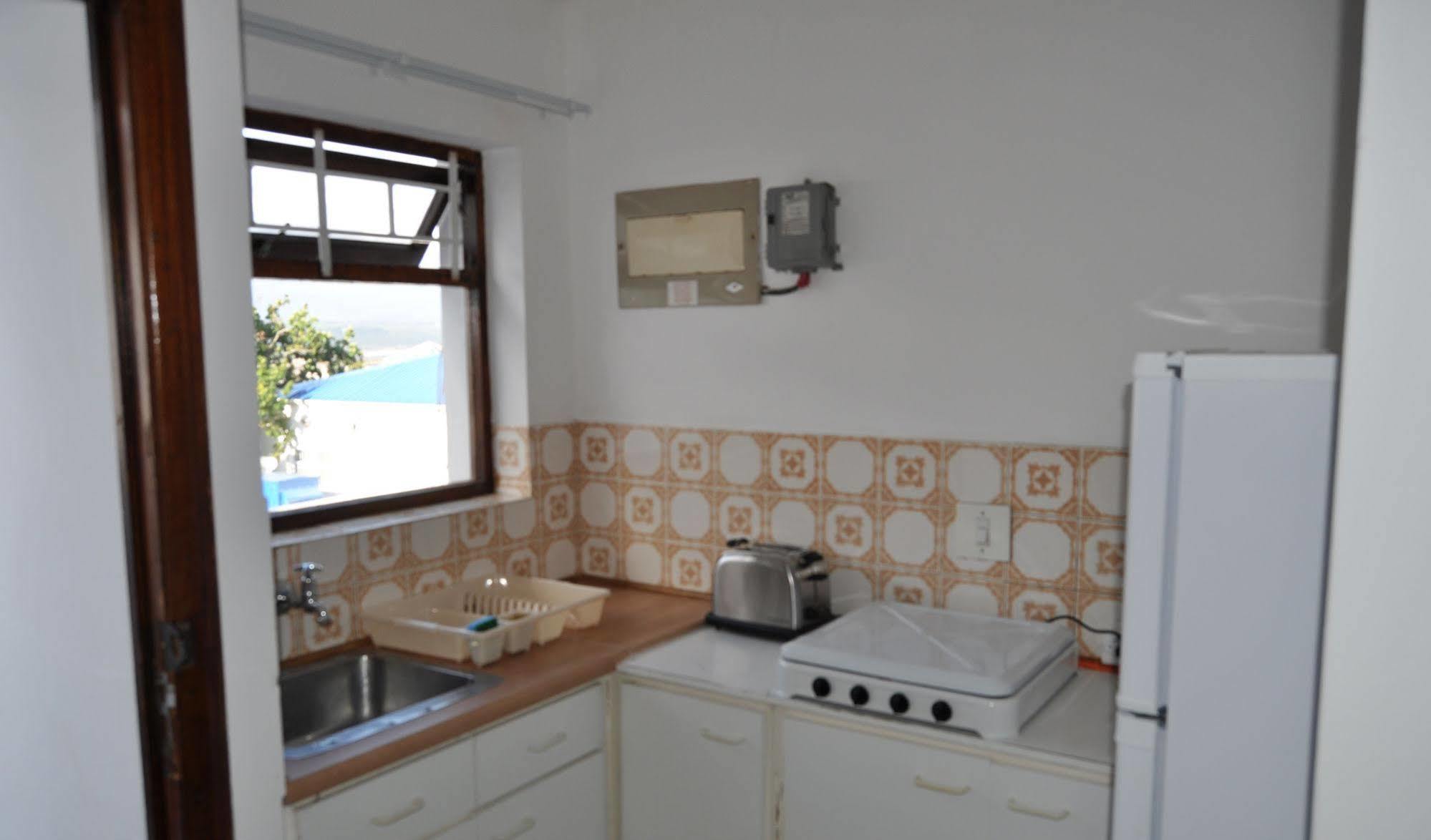 Backpacker Apartments Плетенбърг Бей Екстериор снимка