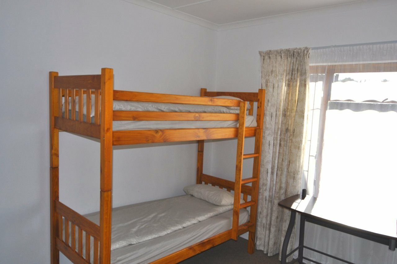 Backpacker Apartments Плетенбърг Бей Екстериор снимка
