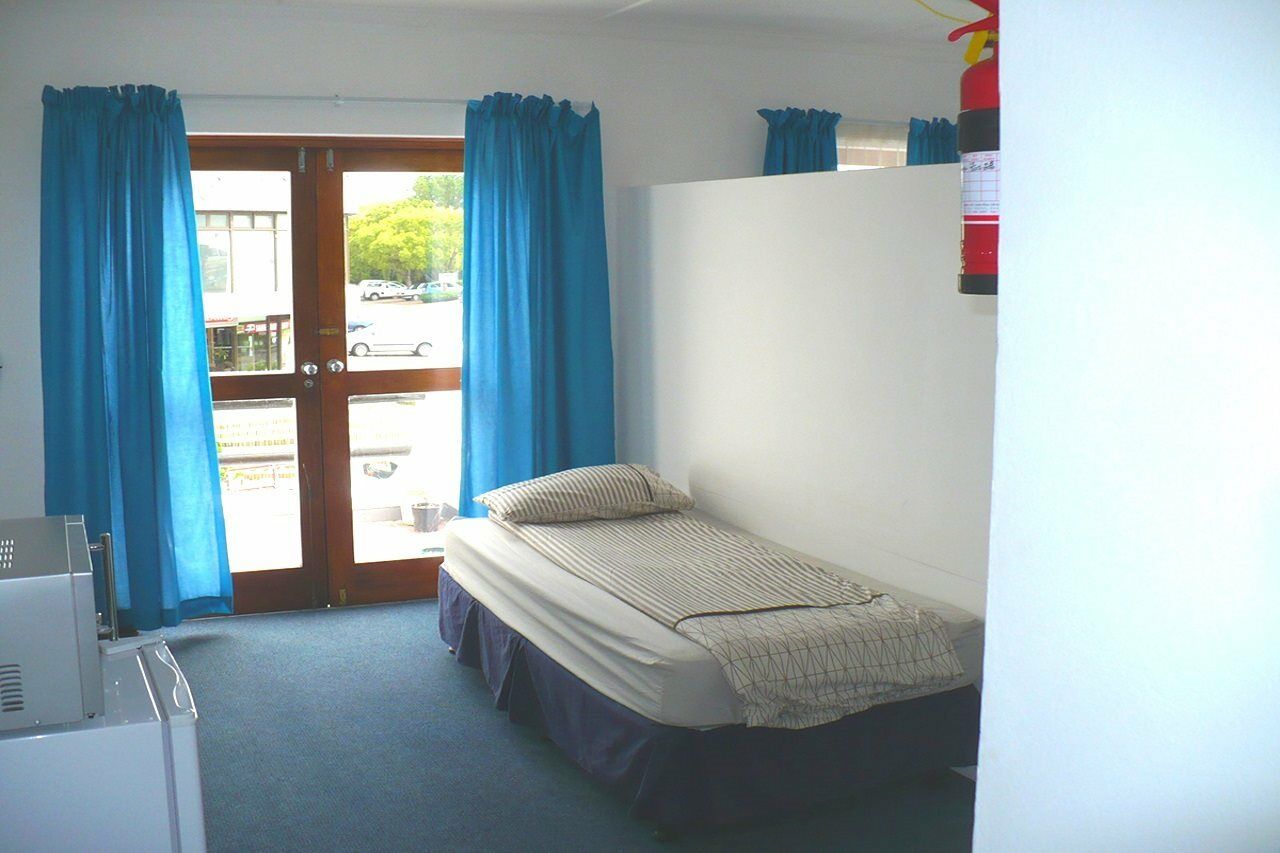 Backpacker Apartments Плетенбърг Бей Екстериор снимка